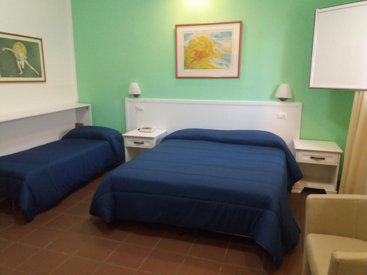 Standard Triple Room,1498727881:JPEG