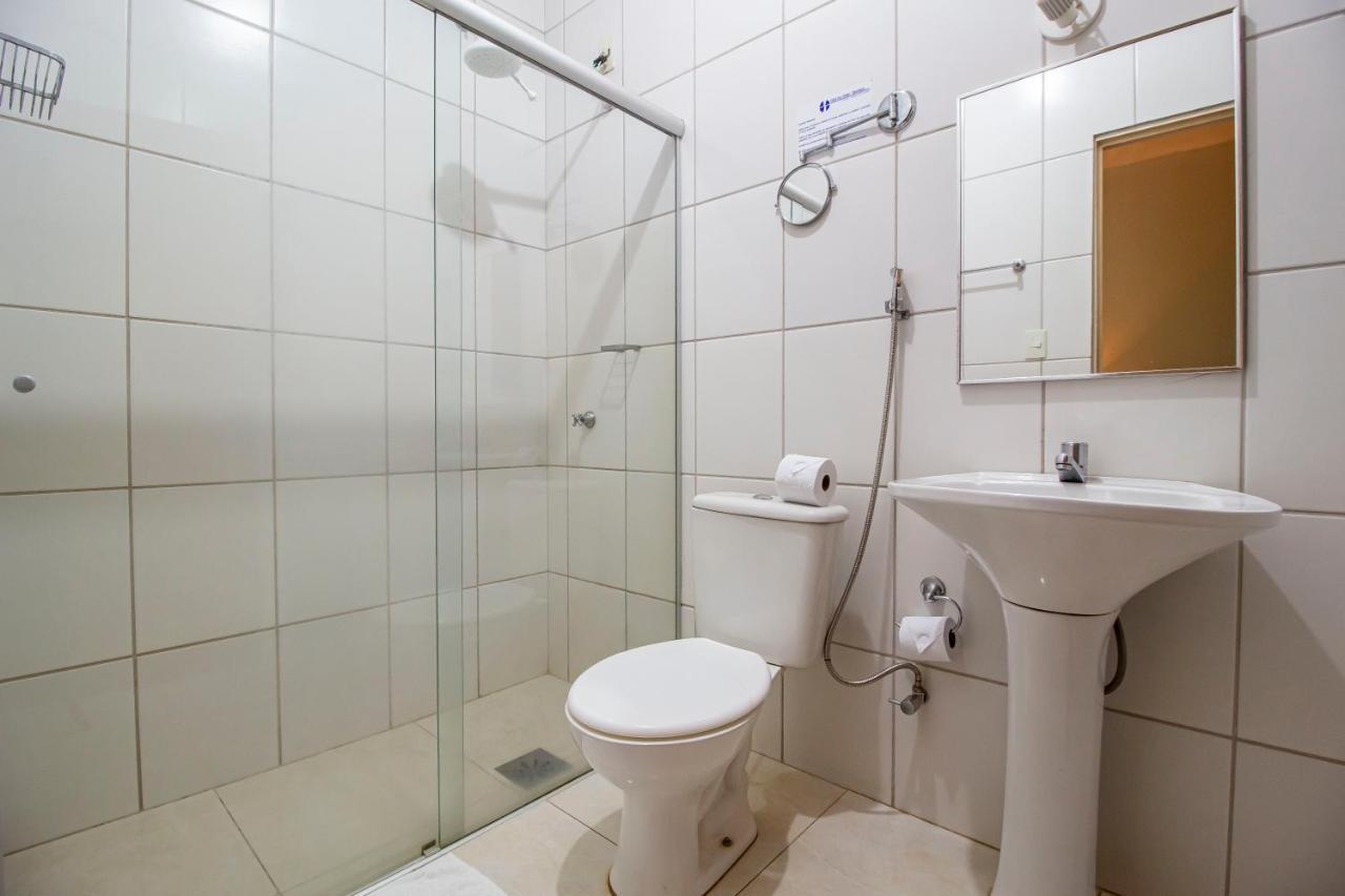 Executive Suite,1669818854:JPEG
