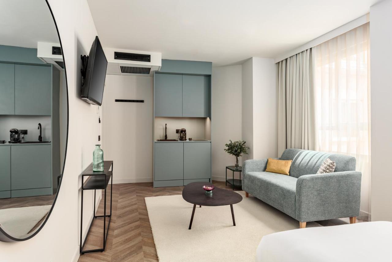 Superior Deluxe Double or Twin Room