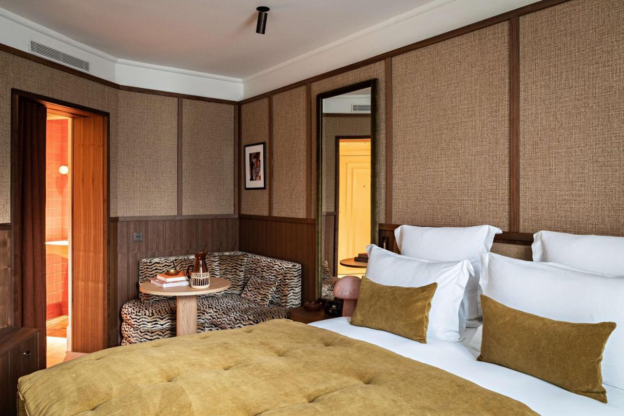 Deluxe Quadruple Room,1529406571:JPEG
