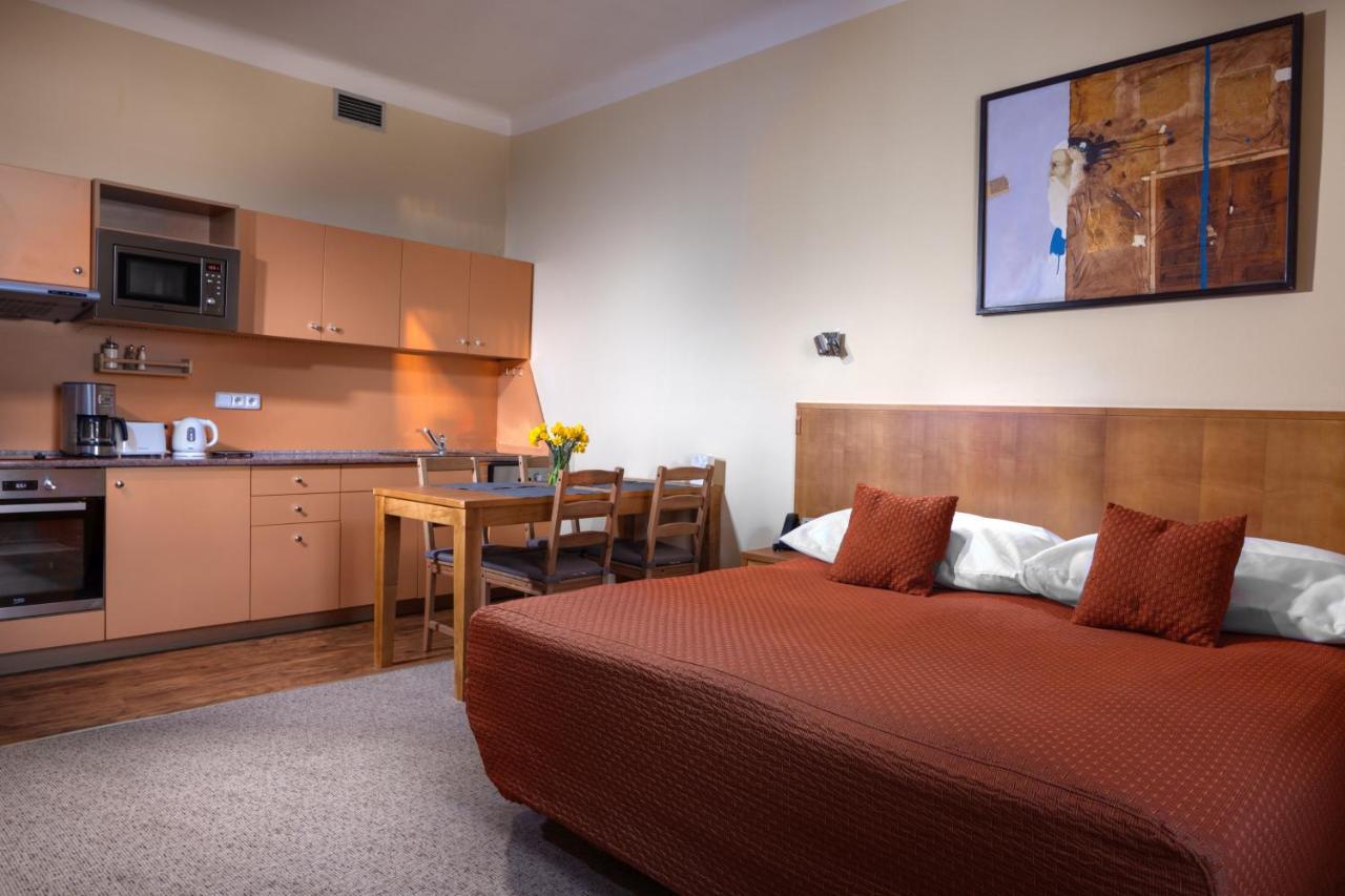 Two-Bedroom Apartment,1499450251:JPEG