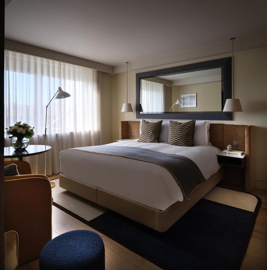 Deluxe King Room,1498799683:JPEG