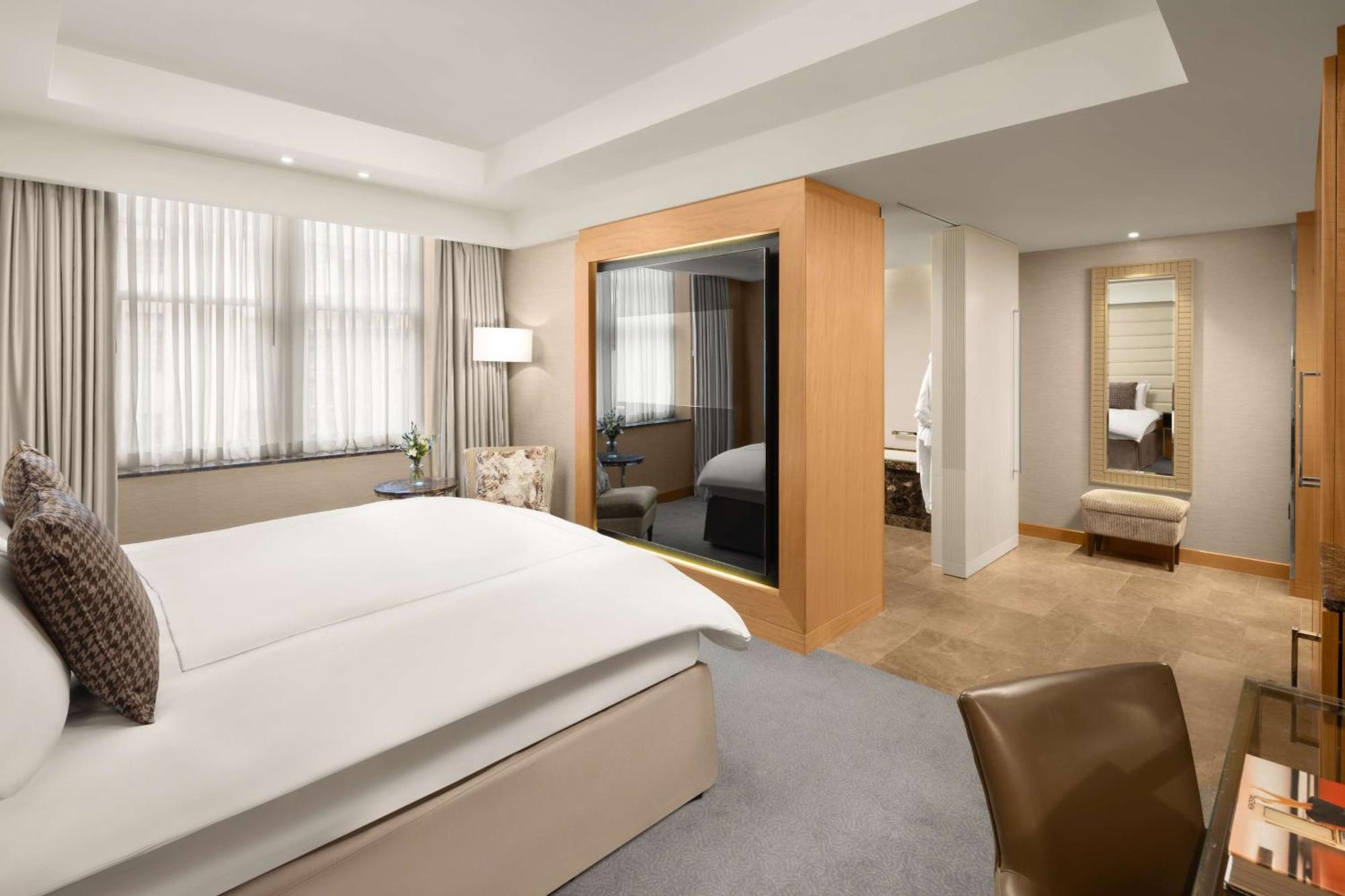 Executive King Room - Lounge Access,1499598682:JPEG