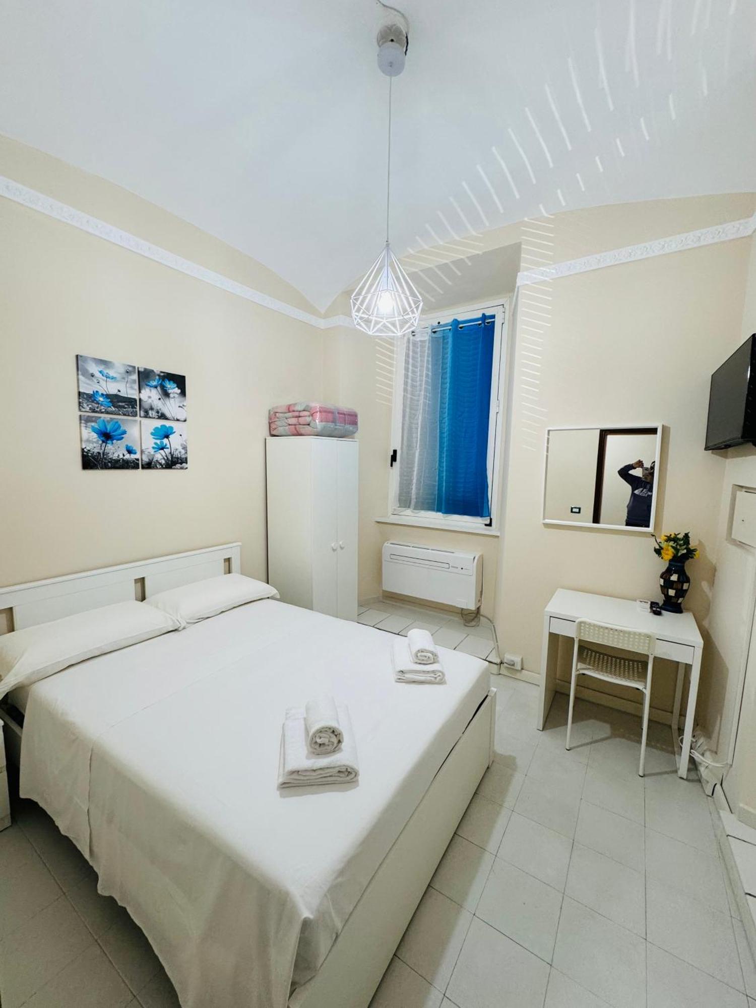 Two-Bedroom Apartment,1498858498:JPEG