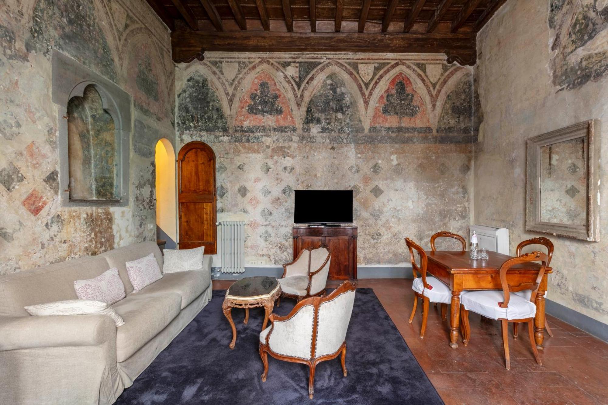 Large 2 Bedroom Apartment with Sofa Bed - Duplex,1498926610:JPEG