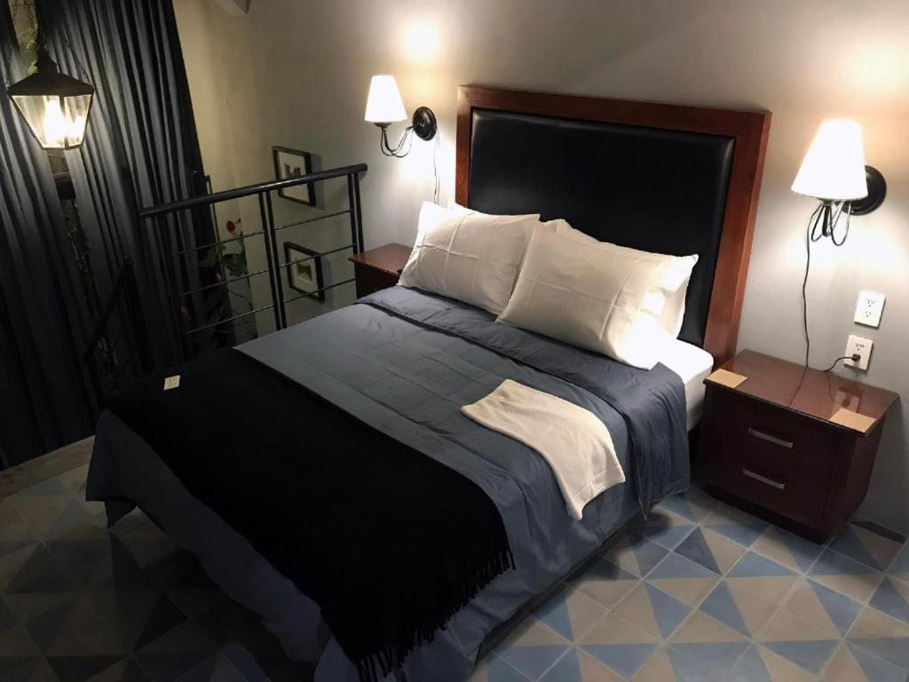 One-Bedroom Apartment,1500154249:JPEG