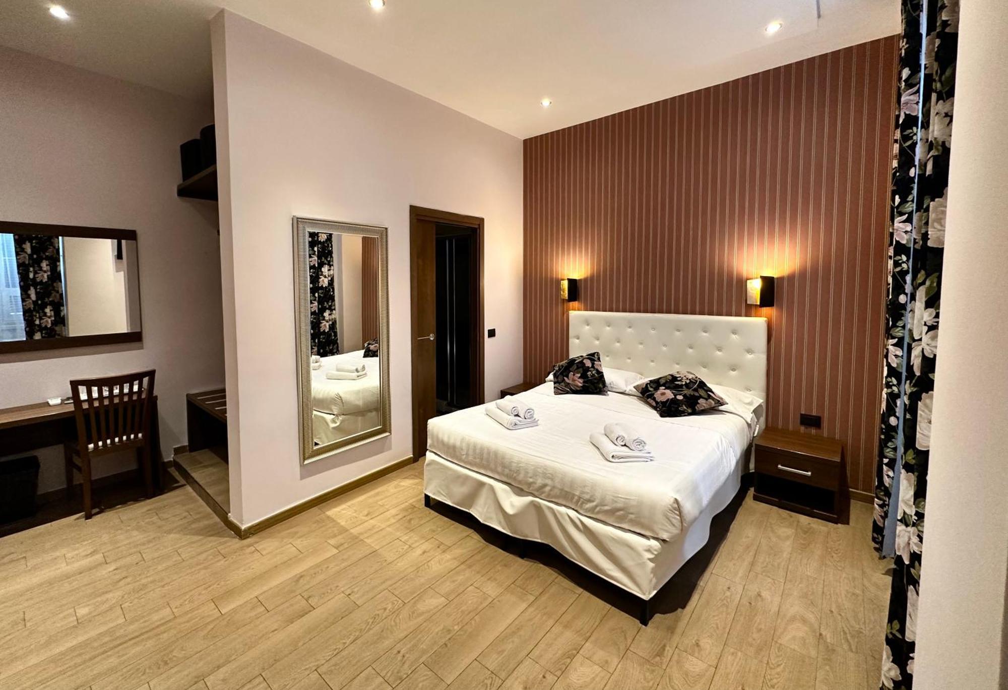 Superior Triple Room,1500305980:JPEG