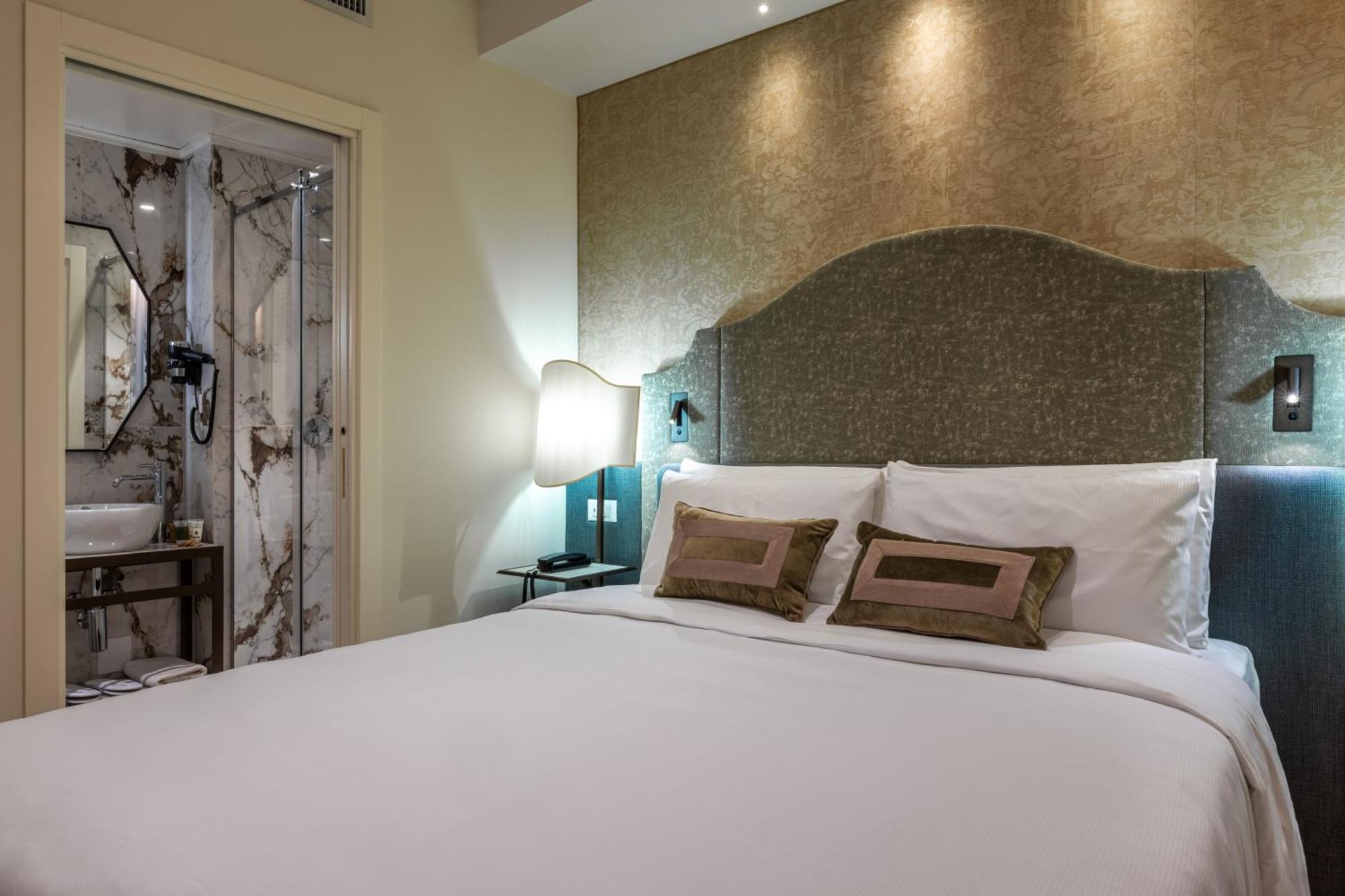 Deluxe Double Room Balcony