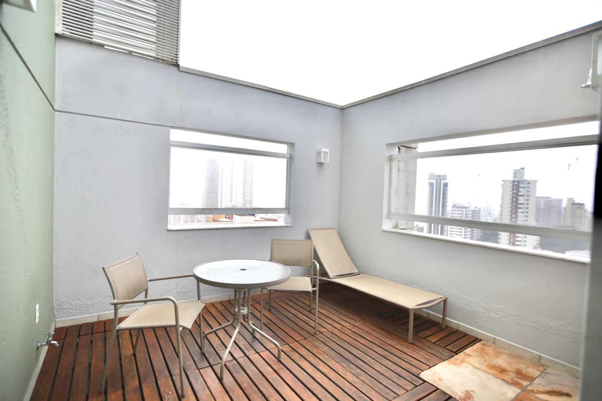 Family Room,1704915478:JPEG