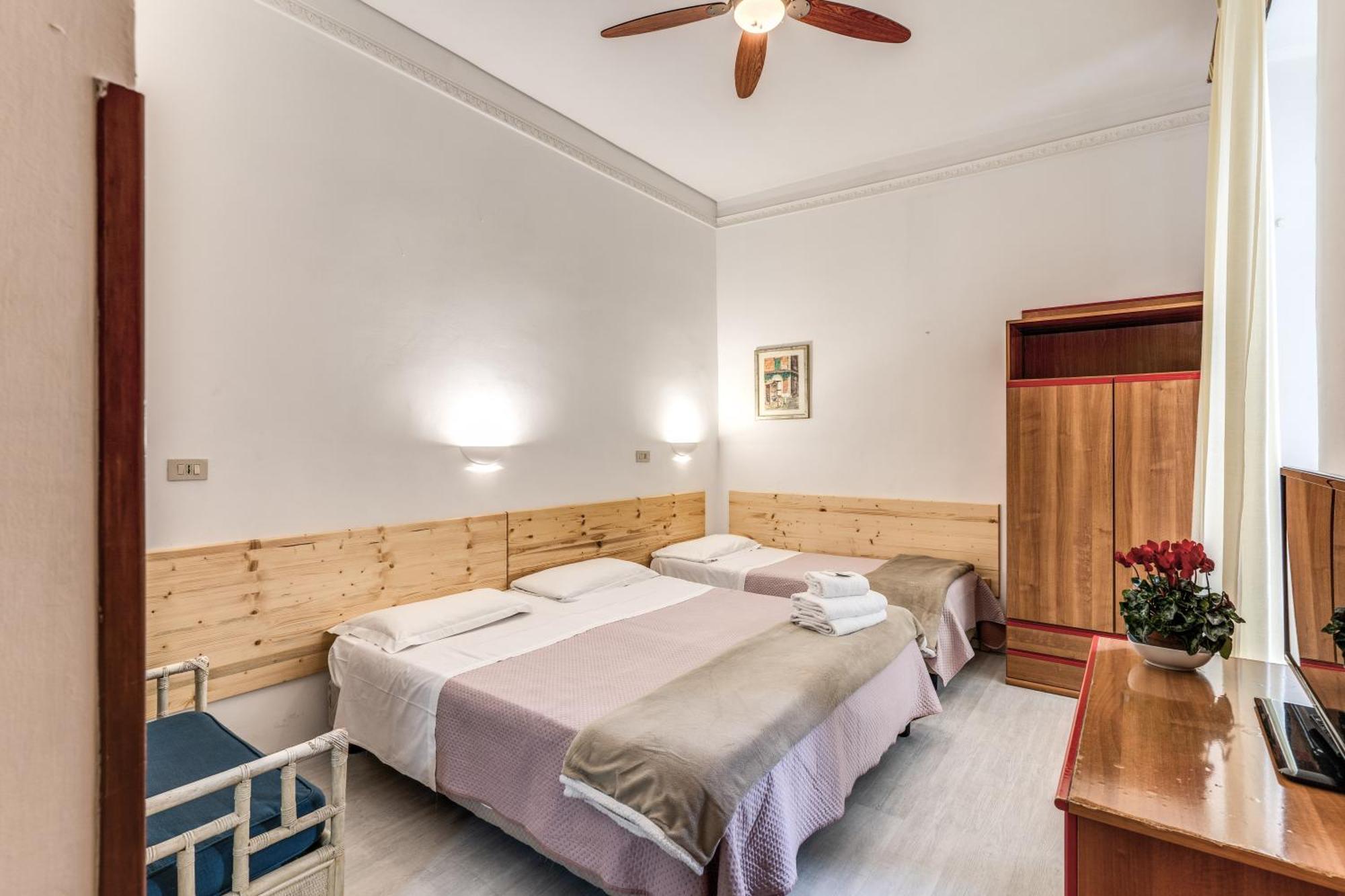 Triple Room,1500951598:JPEG