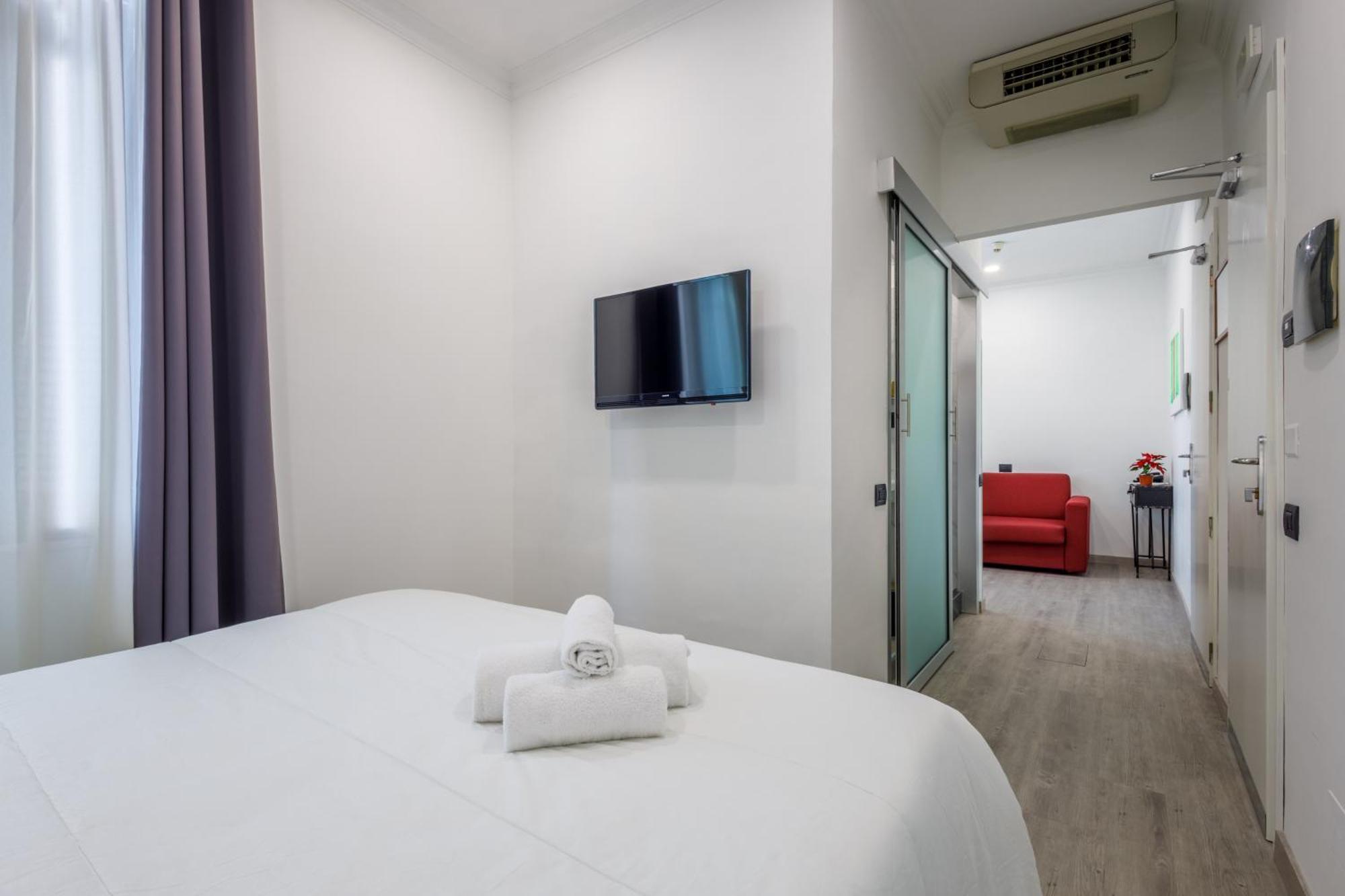 Classic Triple Room,1499357560:JPEG