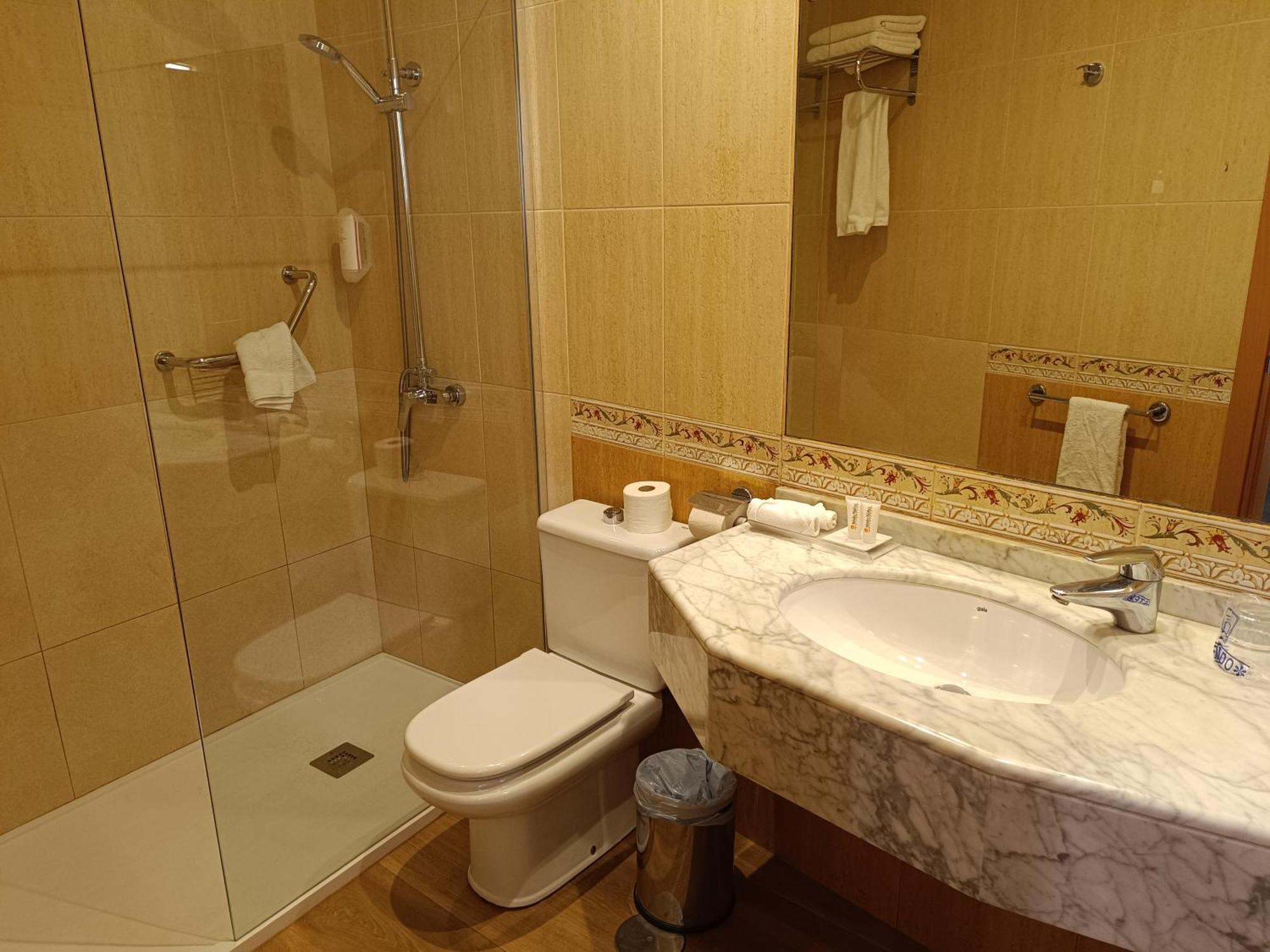 Habitación Doble Económica