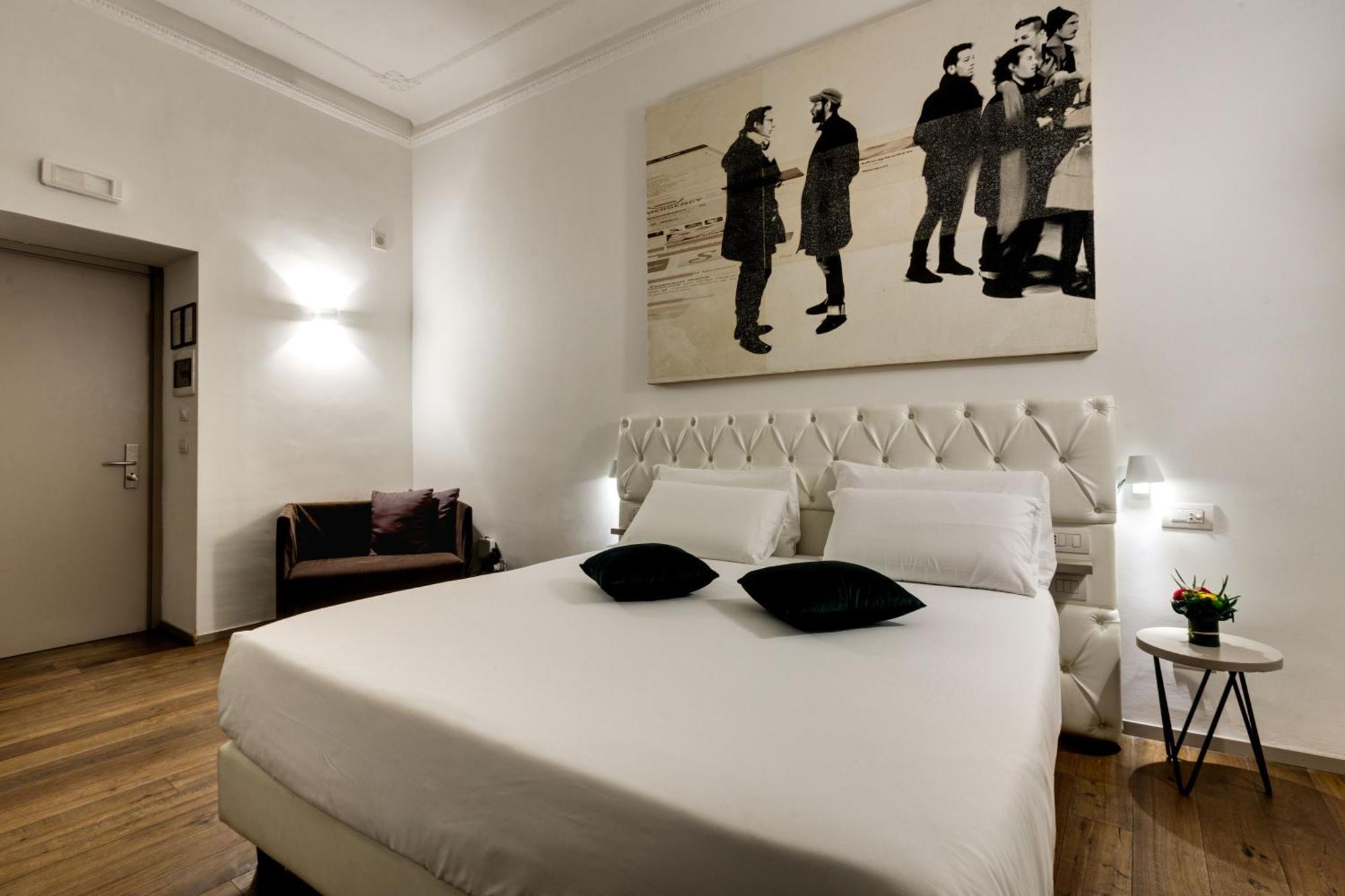 Luxury Suite Waterfall,1499956345:JPEG
