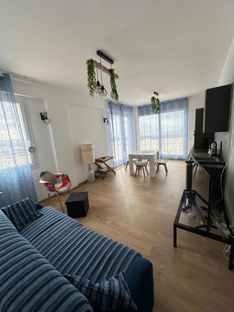 Suite Terrace,1519146538:JPEG