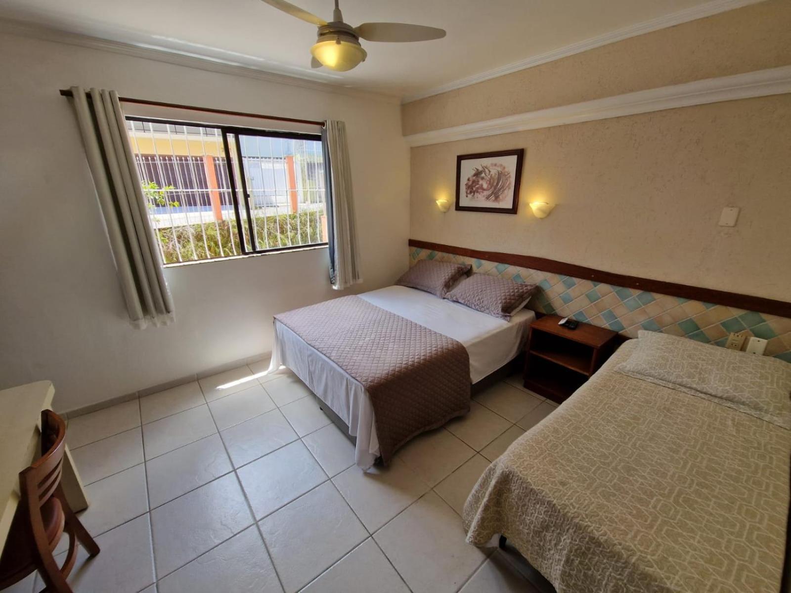 Quarto Standard com Cama de Casal ou 2 de Solteiro
