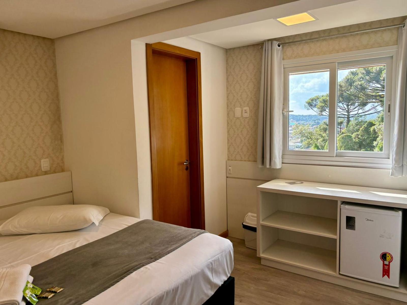 Quarto Duplo Luxo Superior