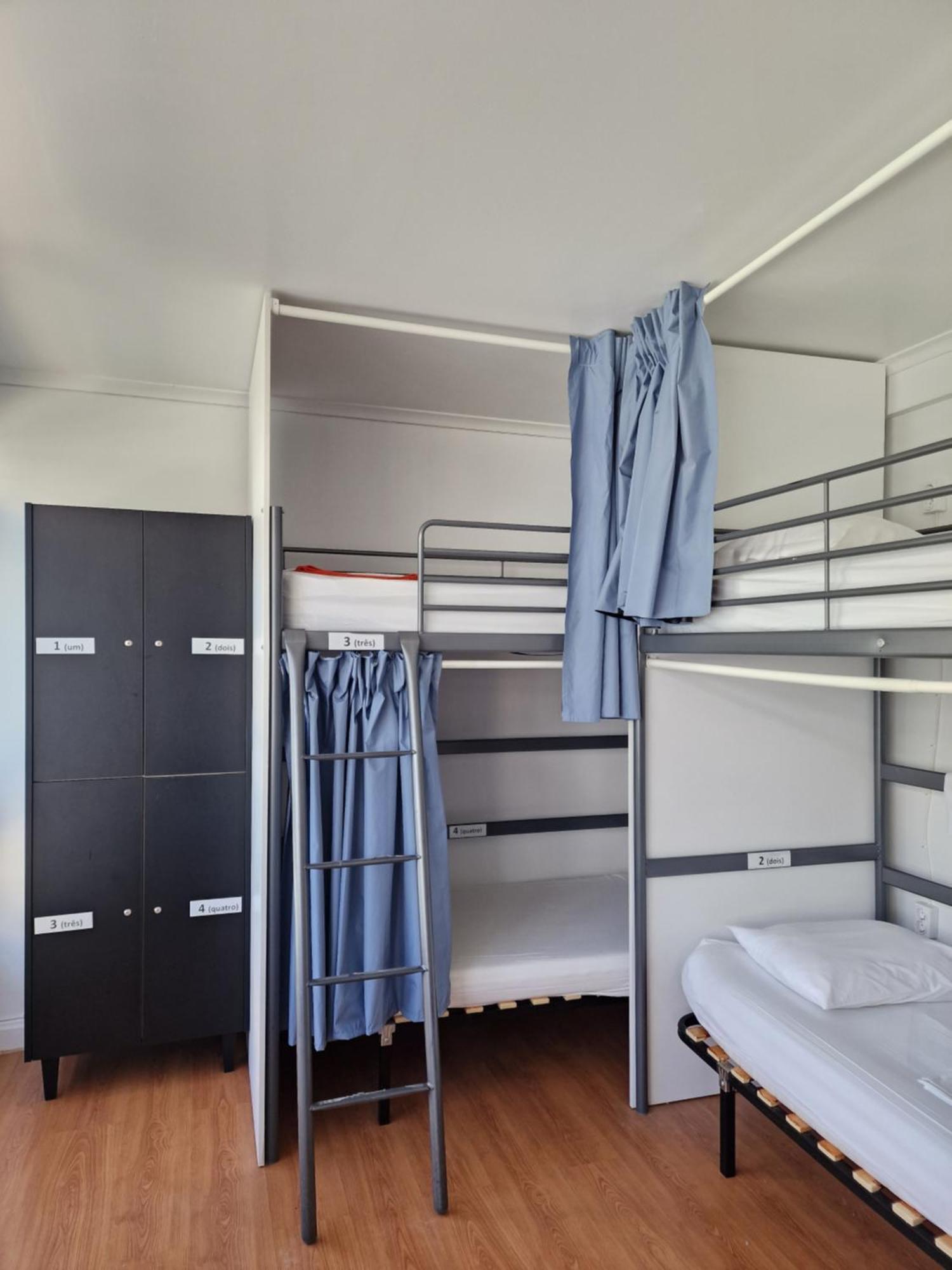 Bed 8-Bed Male Dormitory Room