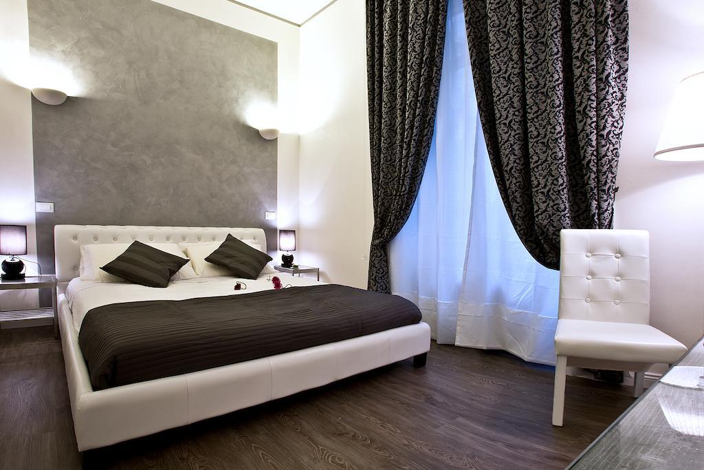 Double Room,699888781:JPEG