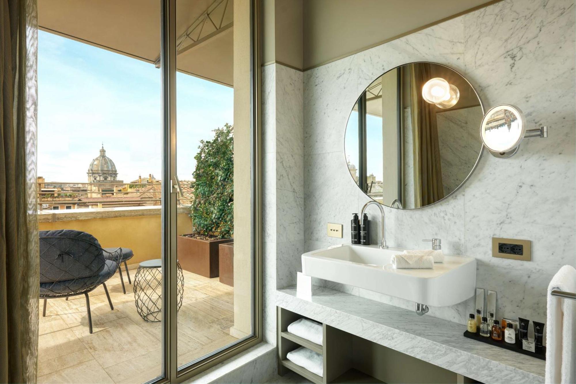 Suite Junior con terraza y vistas a la ciudad