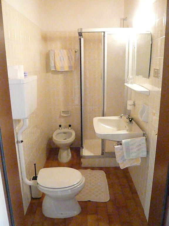 Double Room Balcony,15103888:JPEG