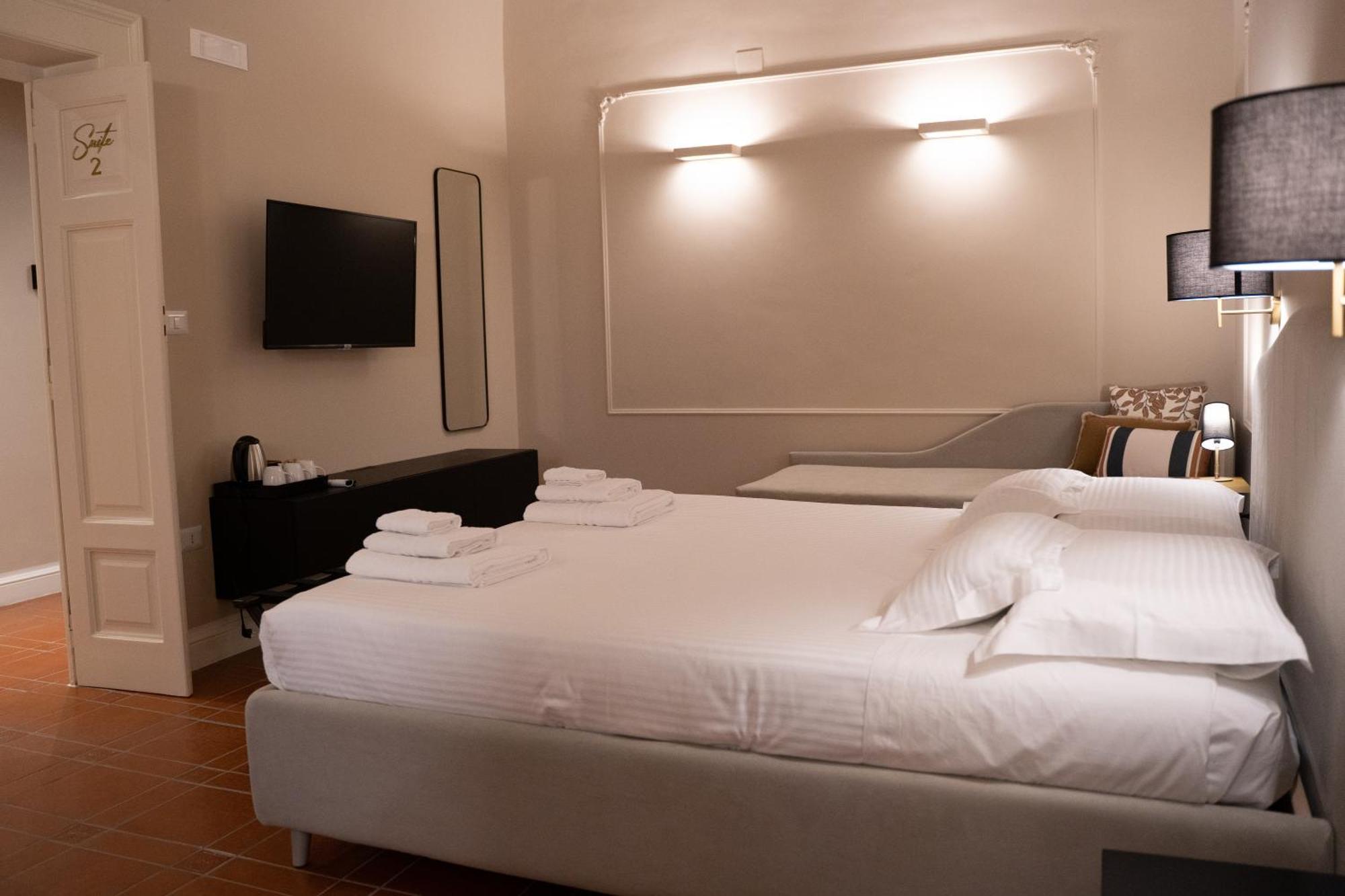 Comfort Triple Room