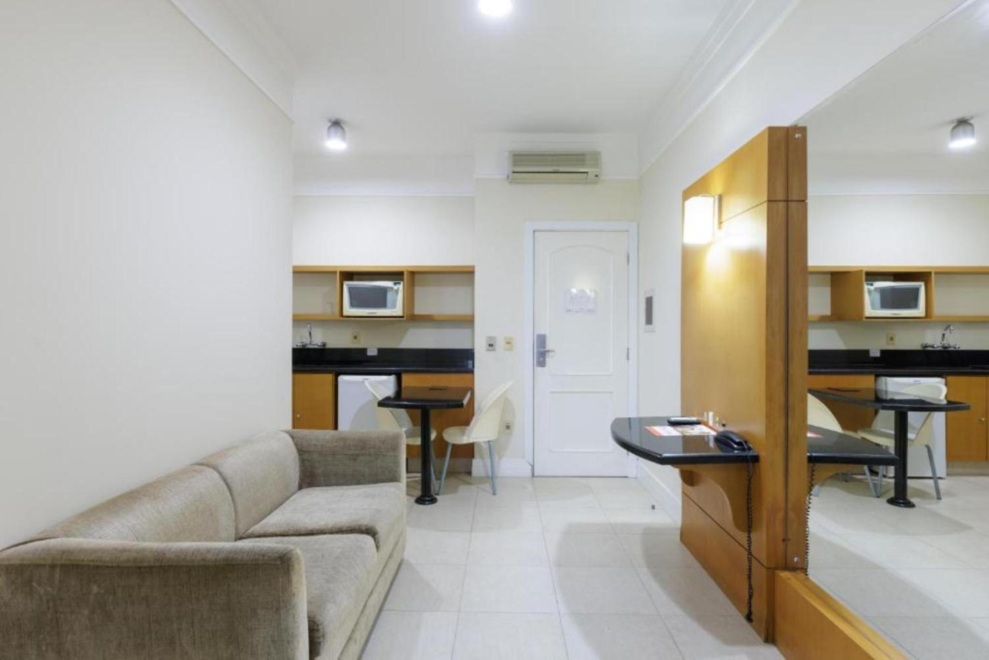 Twin Room,1499137033:JPEG