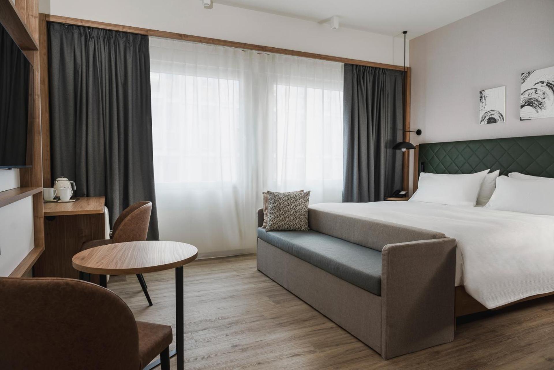 King Room