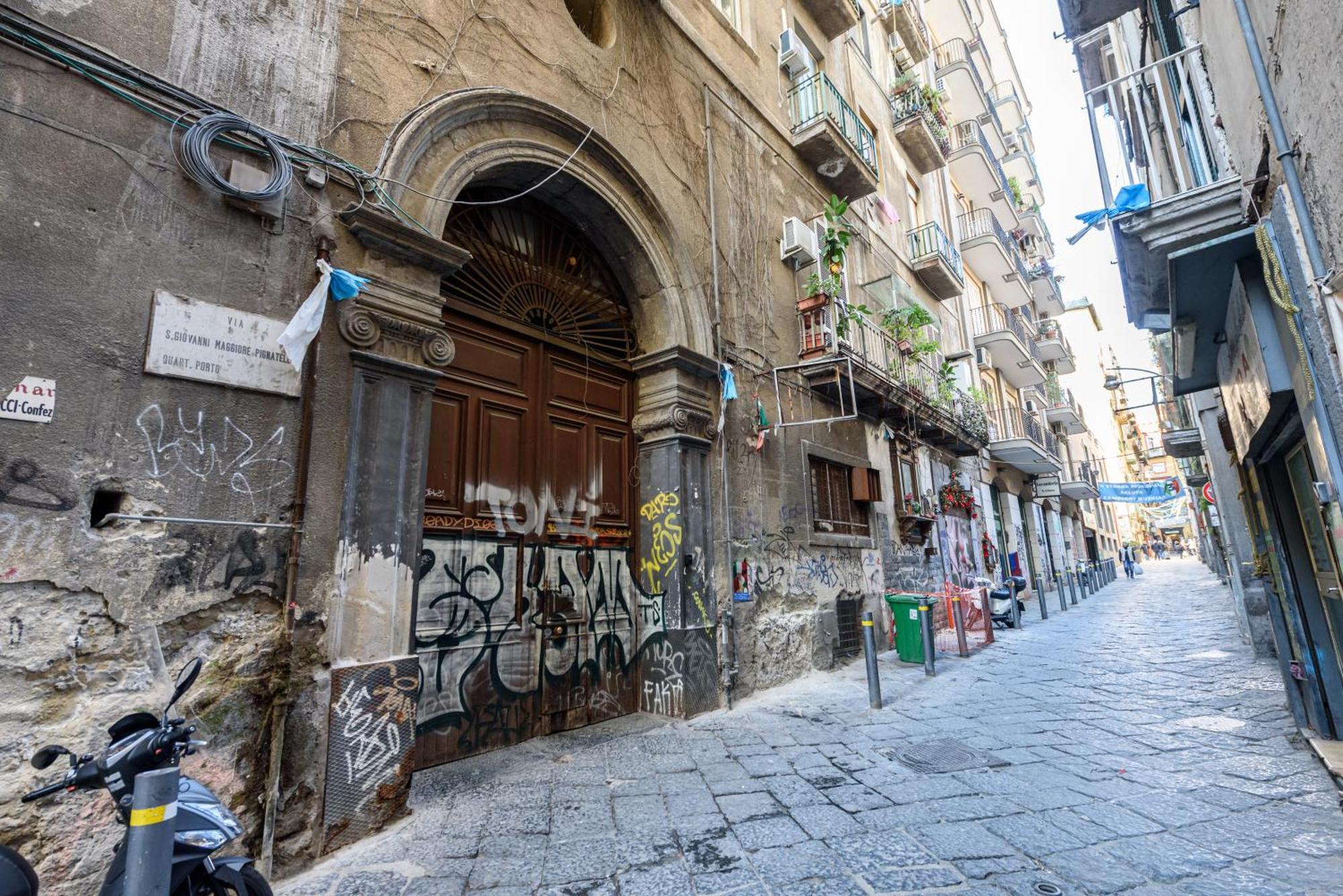 Camera King Superior