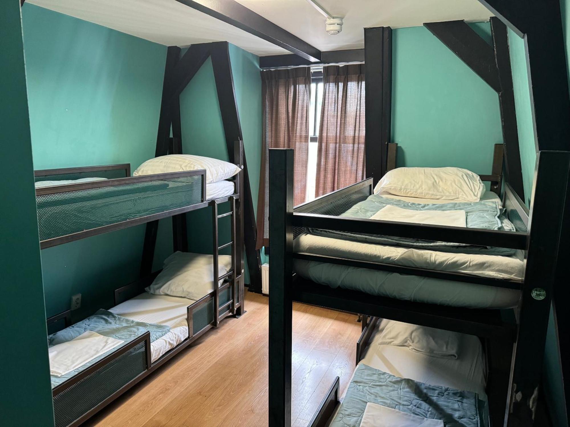 Bed 4-Bed Mixed Dormitory Room,666090633:JPEG