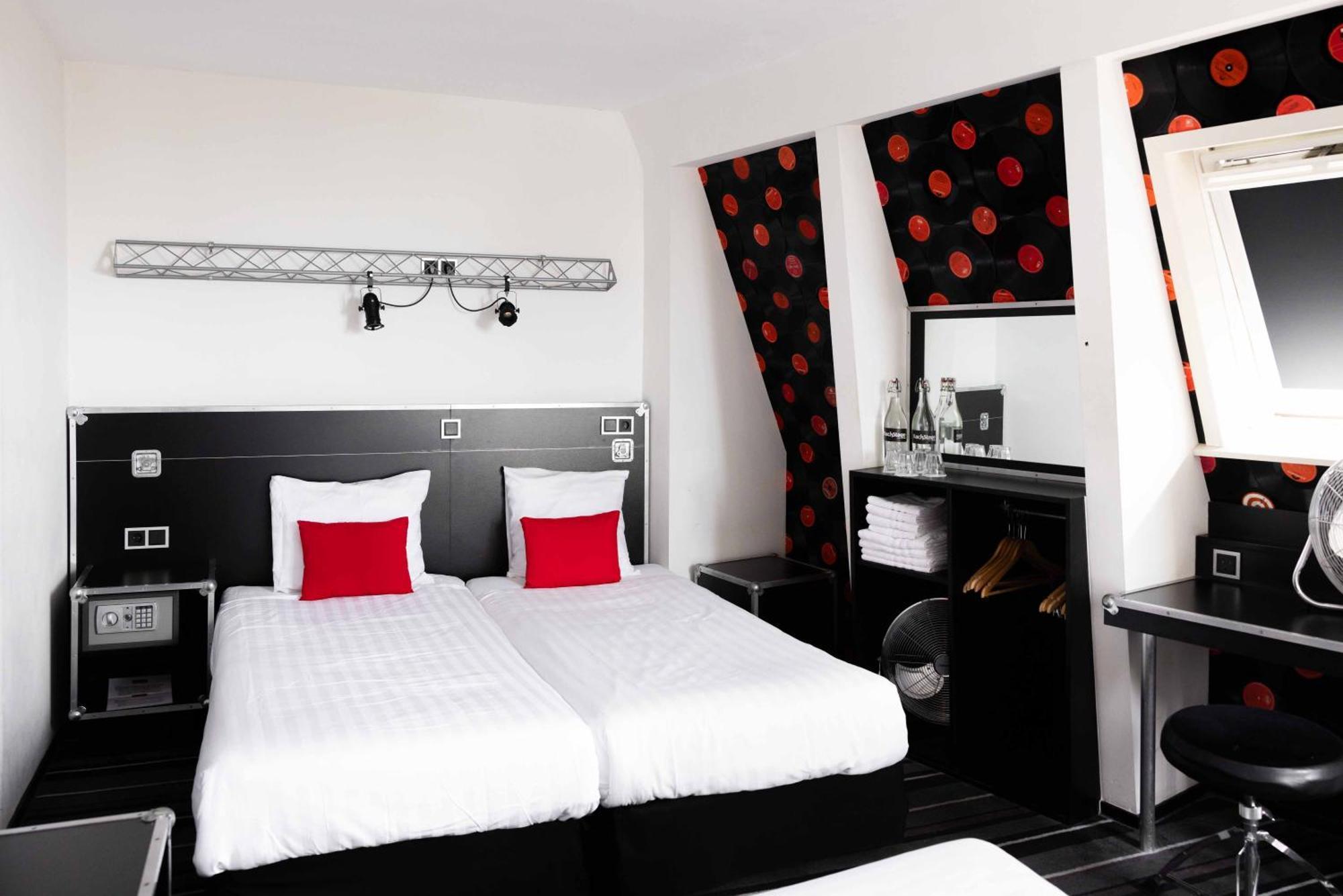 Quadruple Room,1516412734:JPEG