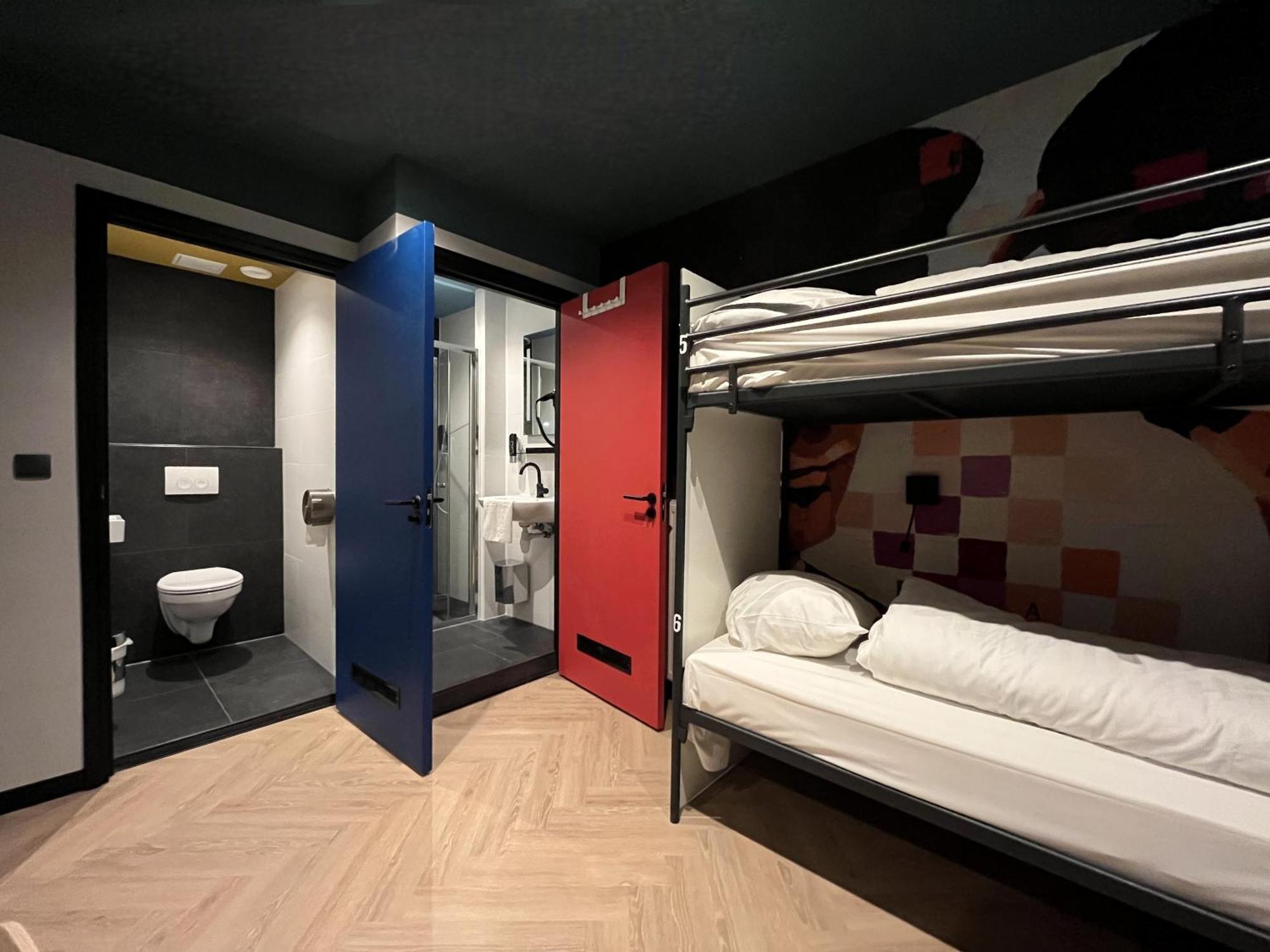 Private Room