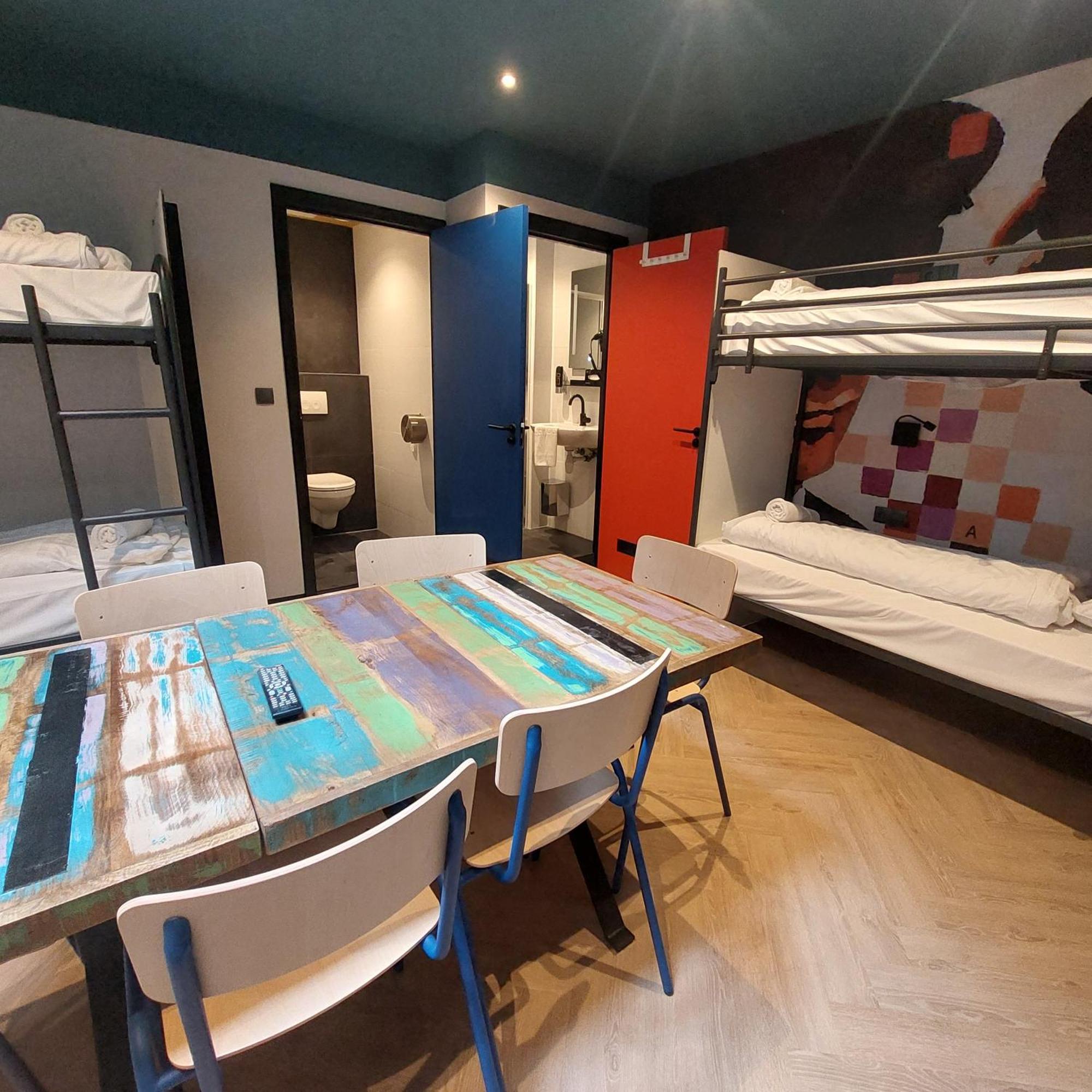 Private Room