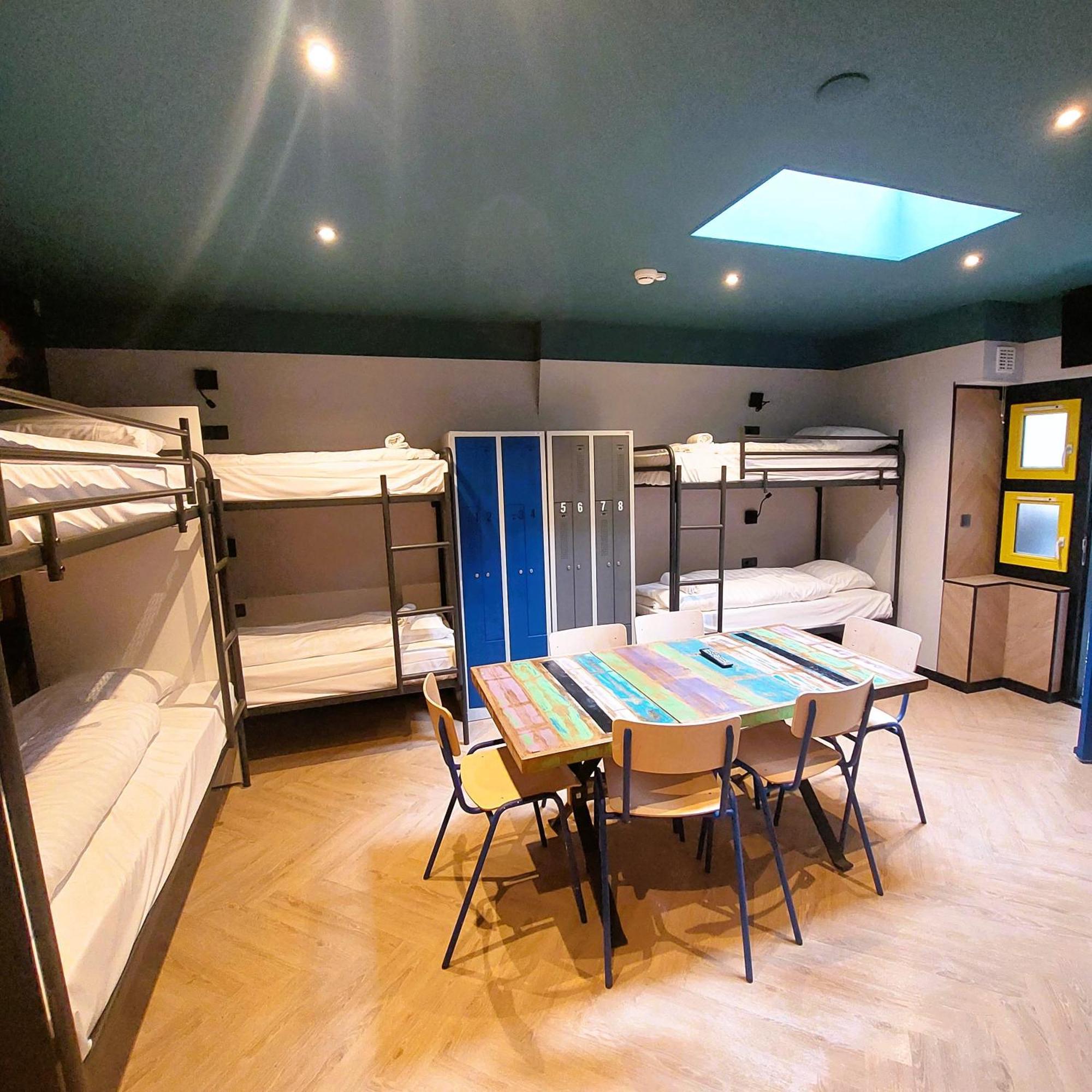 Private Room