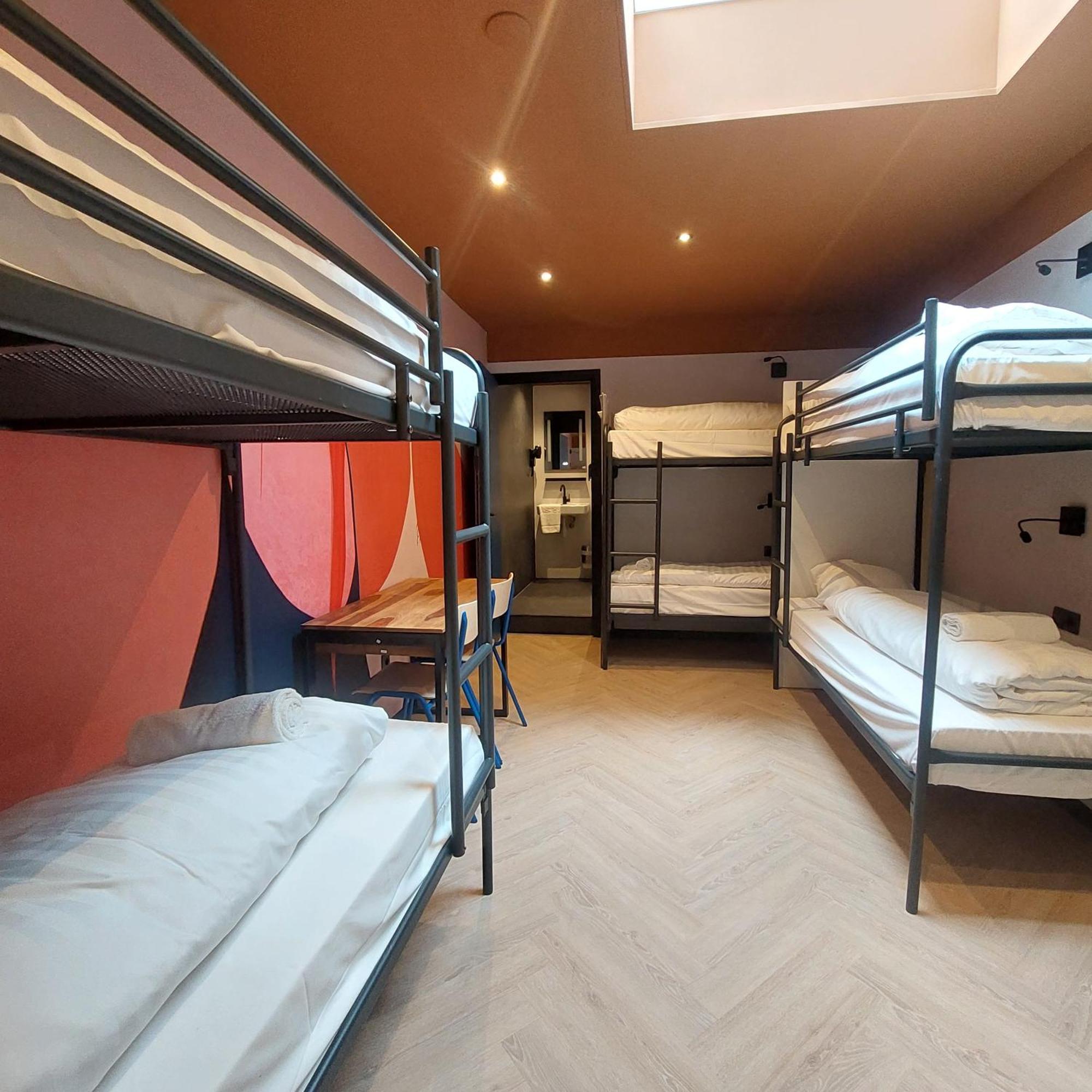 Private Room
