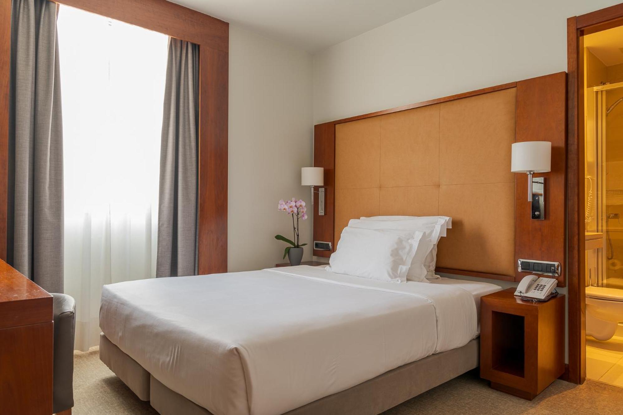 Single Room,1209193003:JPEG