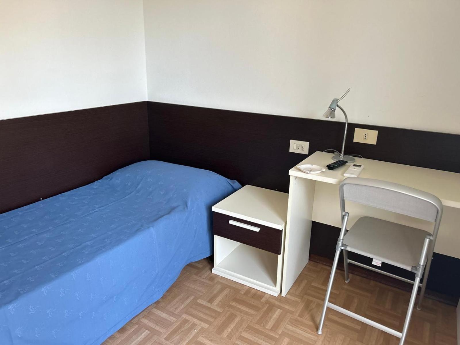 Single Room Balcony