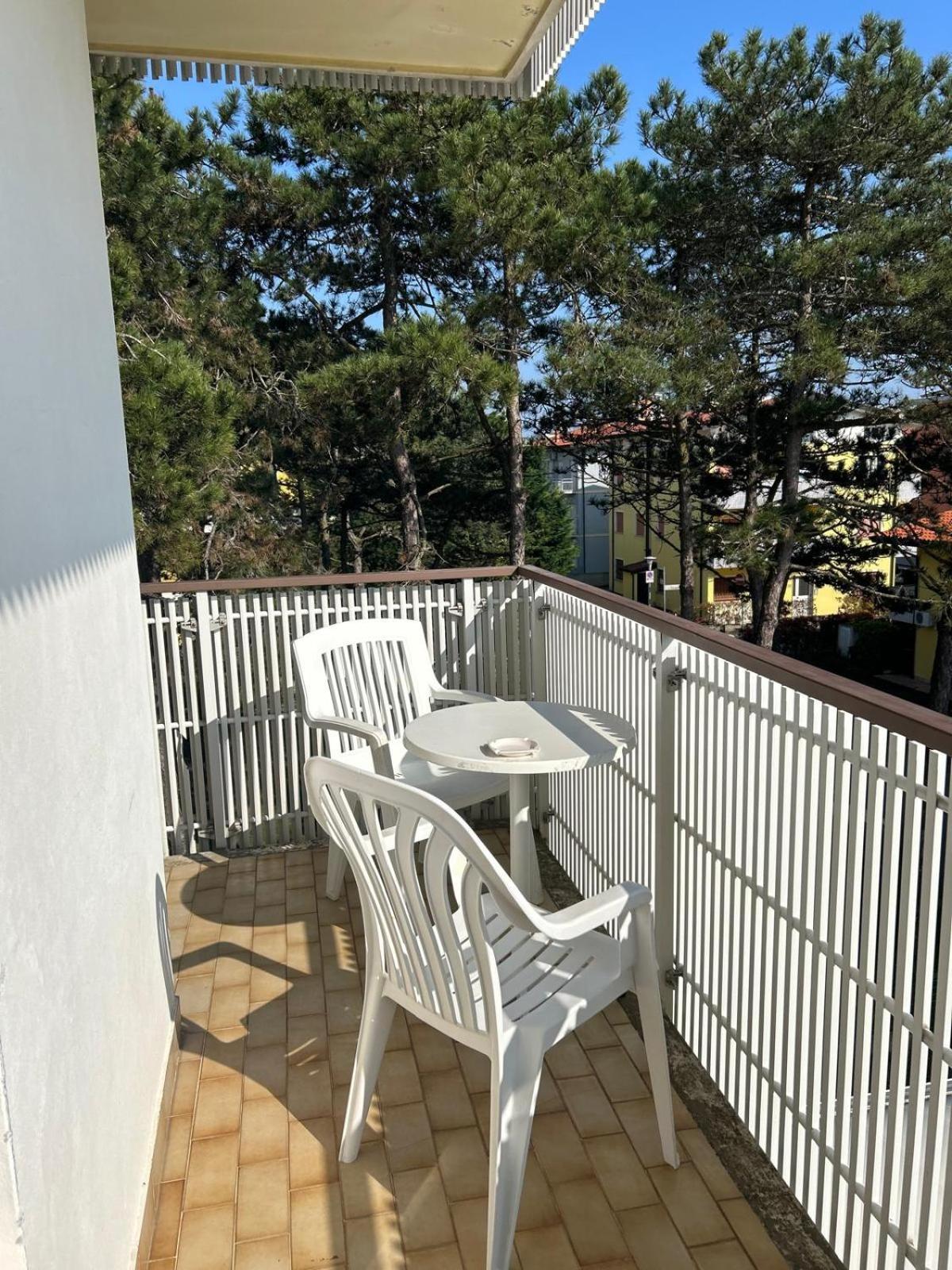 Single Room Balcony