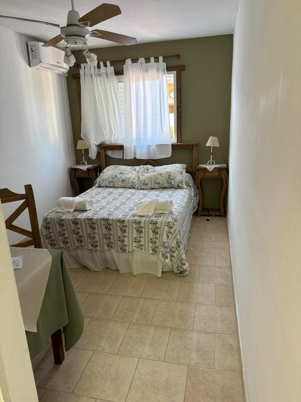 Double Room,1519340575:JPEG