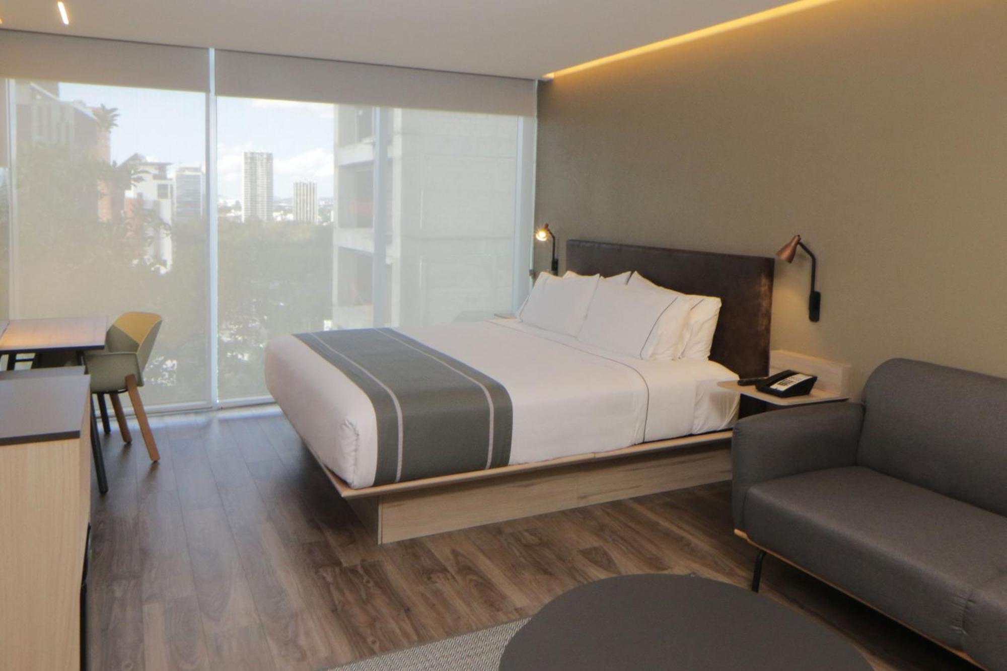 One-Bedroom King Suite Sofa Bed