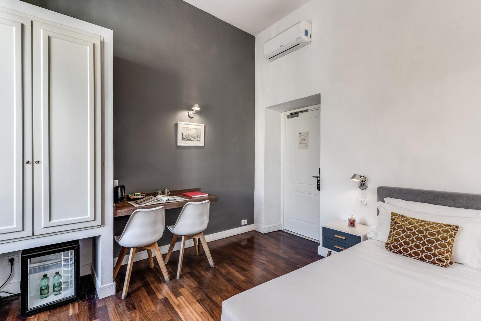 Deluxe Double Room City View