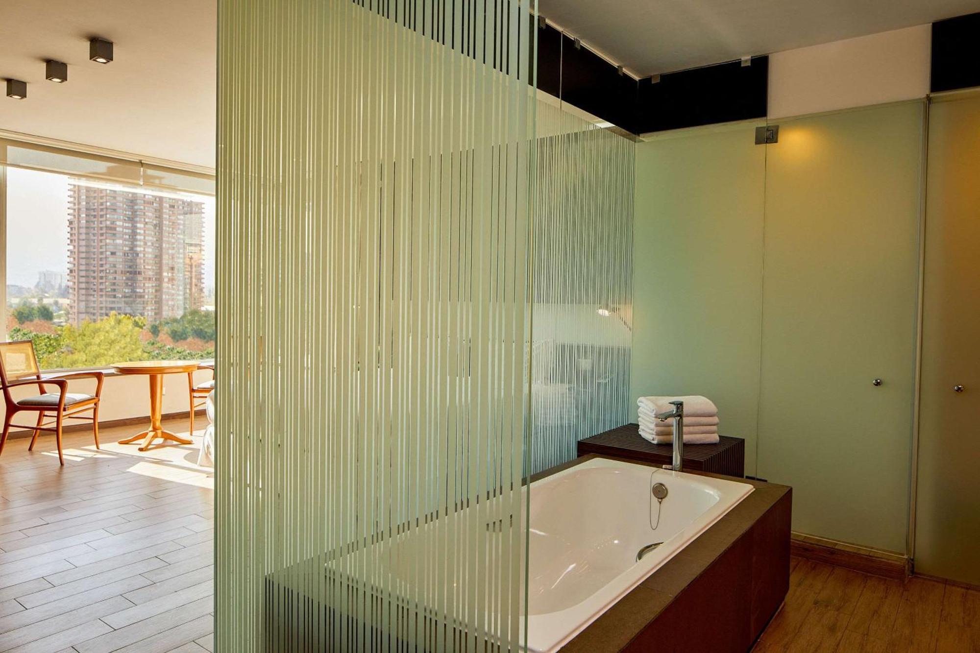 King Studio Suite Non-Smoking