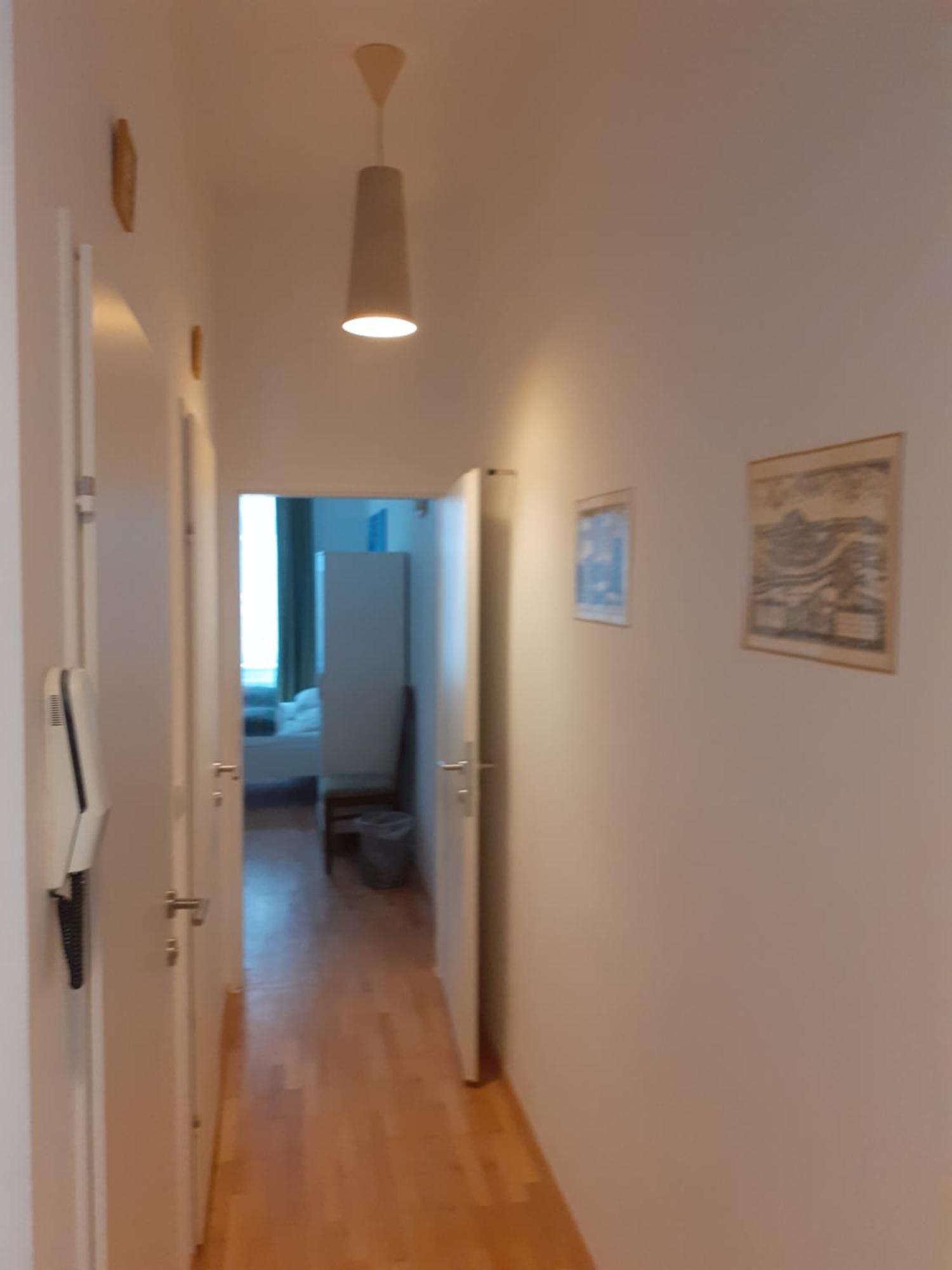 Studio Apartment,1521571861:JPEG
