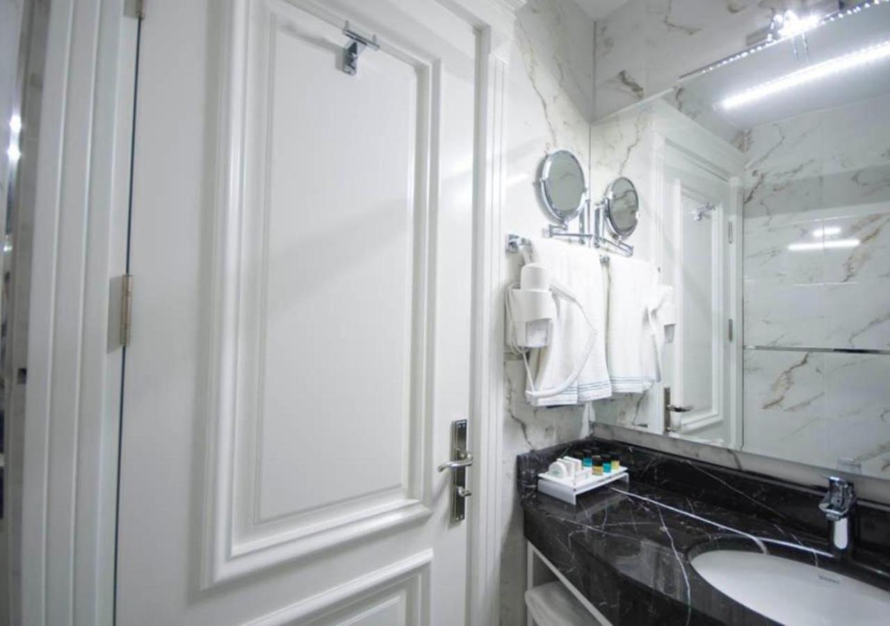 Standard Double or Twin Room,1280041798:JPEG