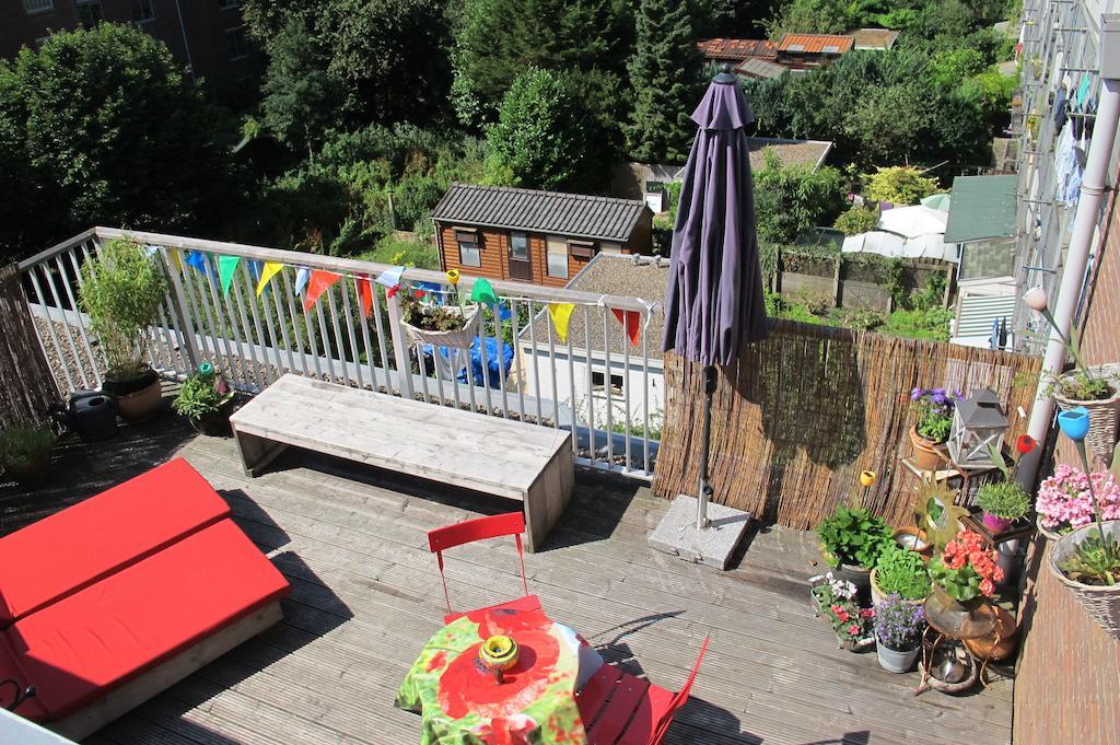 Apartment Terrace,236921669:JPEG