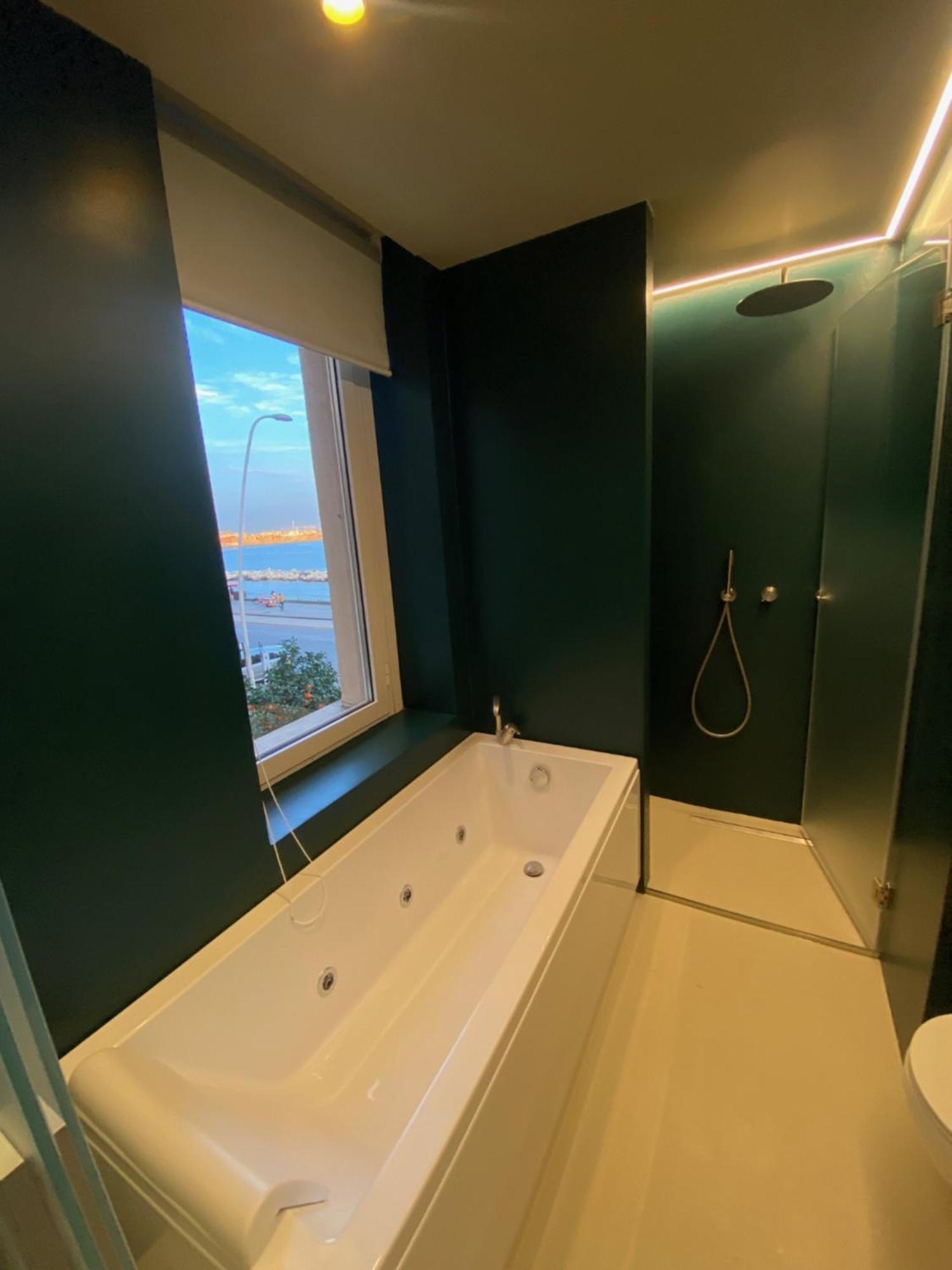 Junior Suite Side Sea View Jacuzzi Balcony,1520757256:JPEG