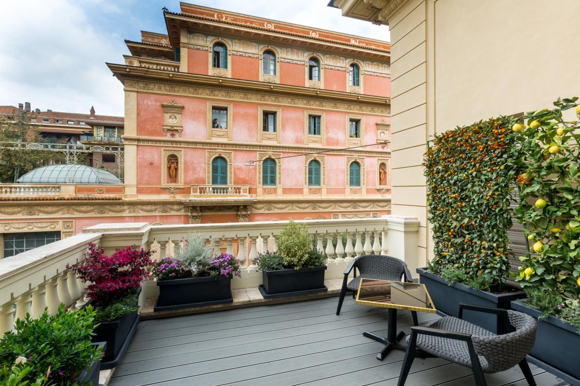 Suite Terrace,1216063627:JPEG