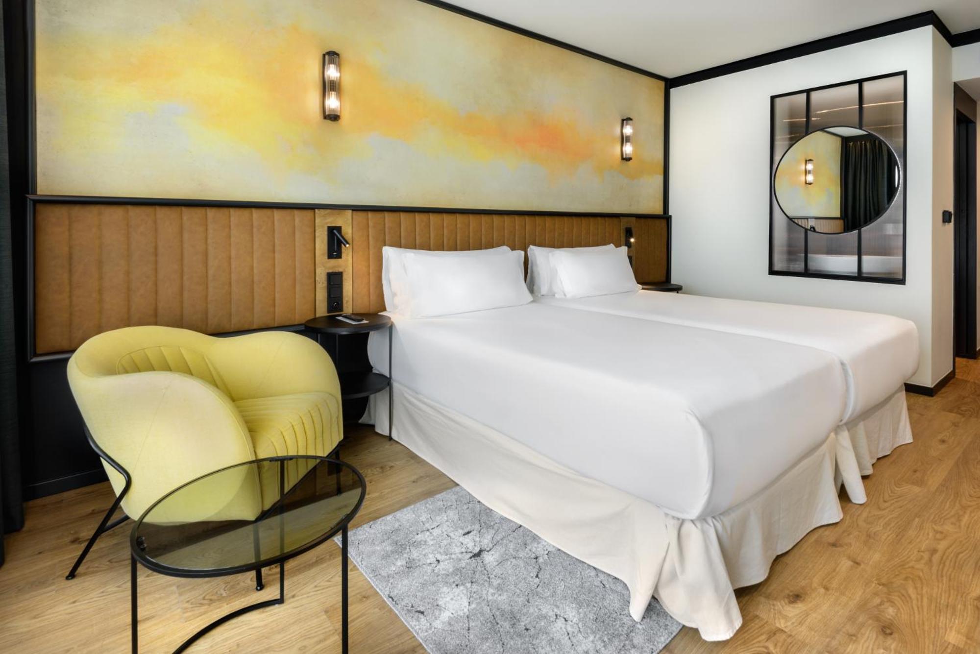 Deluxe Double or Twin Room View