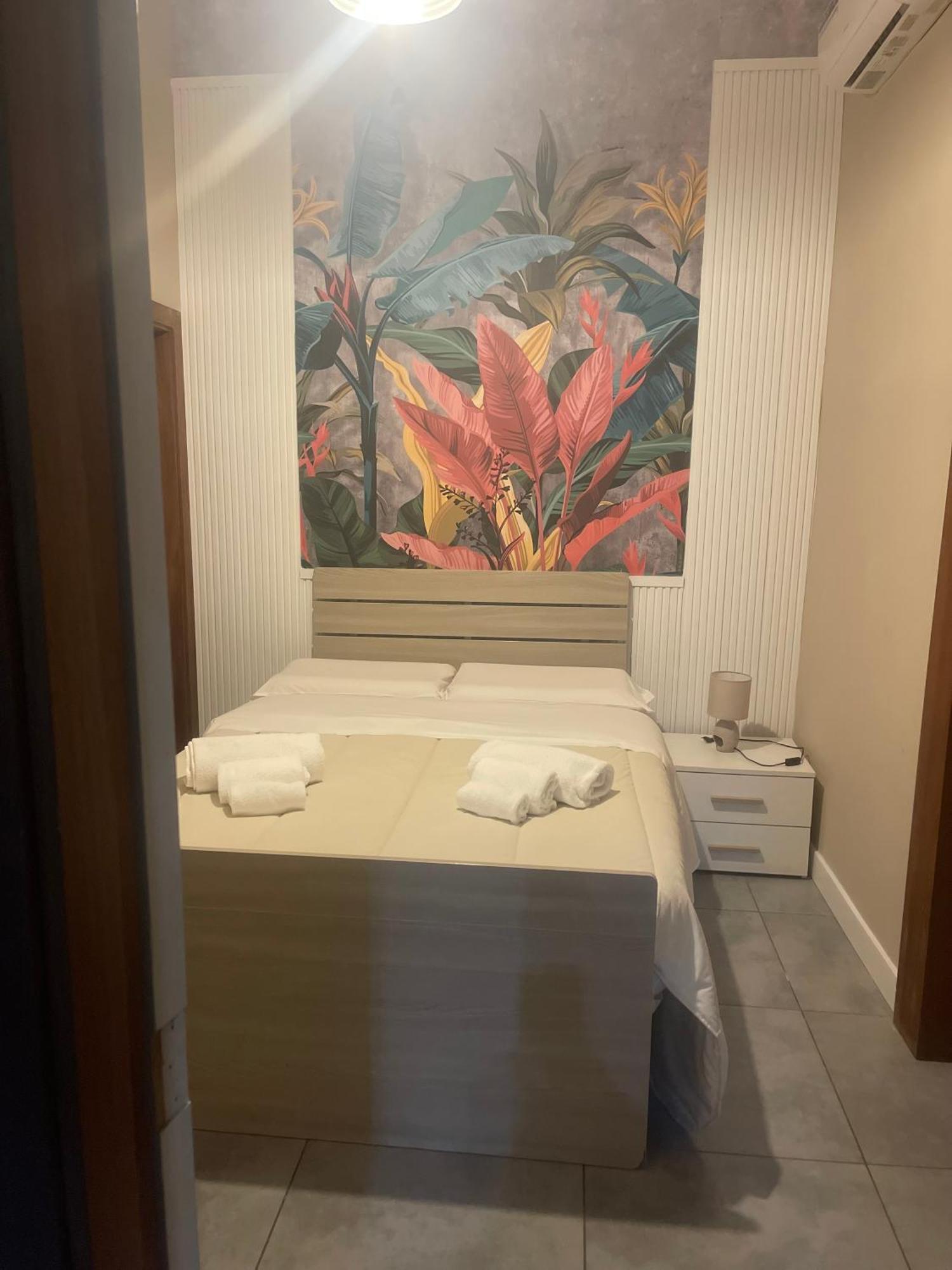 Single Room,1526066581:JPEG