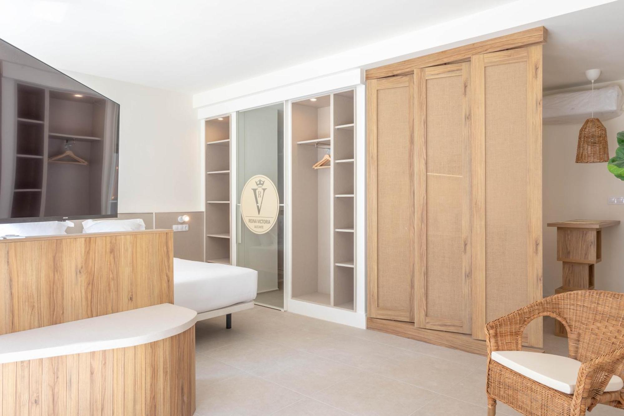 Penthouse Apartment,1526138671:JPEG