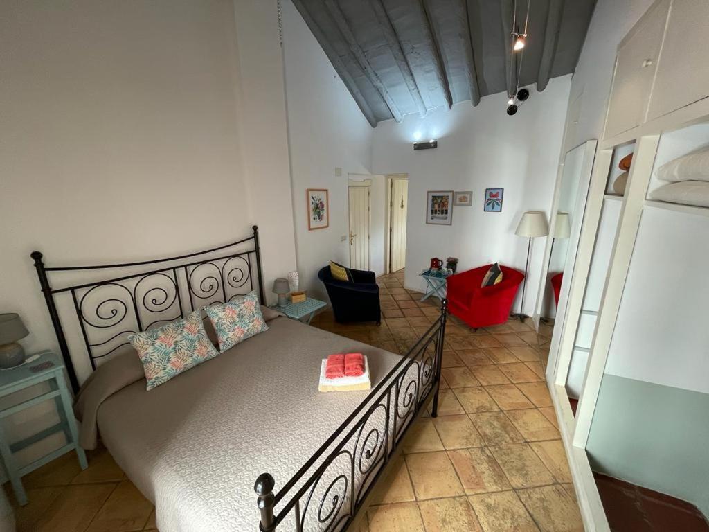 Deluxe Double Room Balcony,1526335117:JPEG